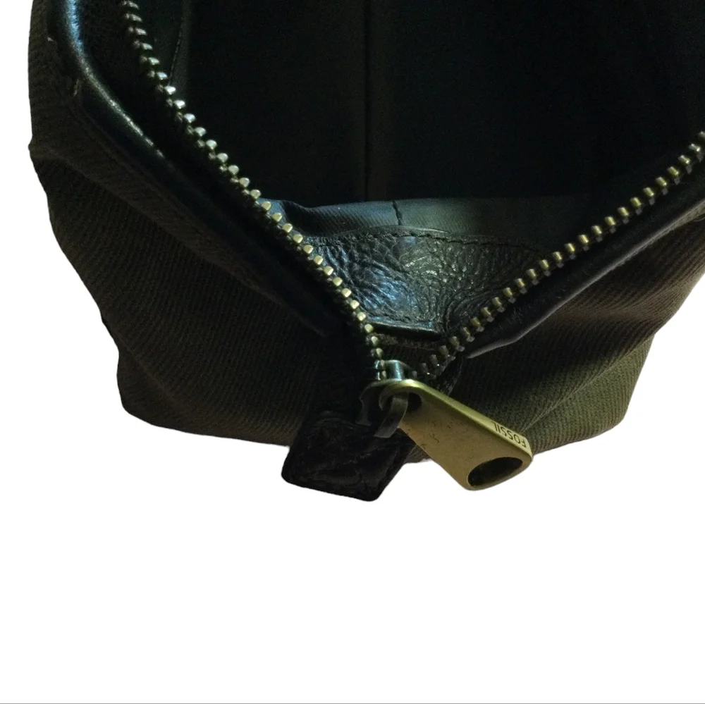Fossil brown black